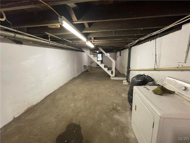 basement featuring washer / clothes dryer