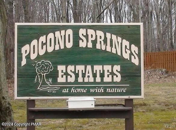 W Ridge Dr, Wayne, PA 18445 - view of community sign