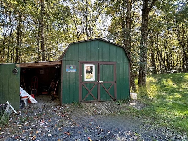 view of outdoor structure