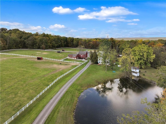 bird's eye view featuring a rural view and a water view