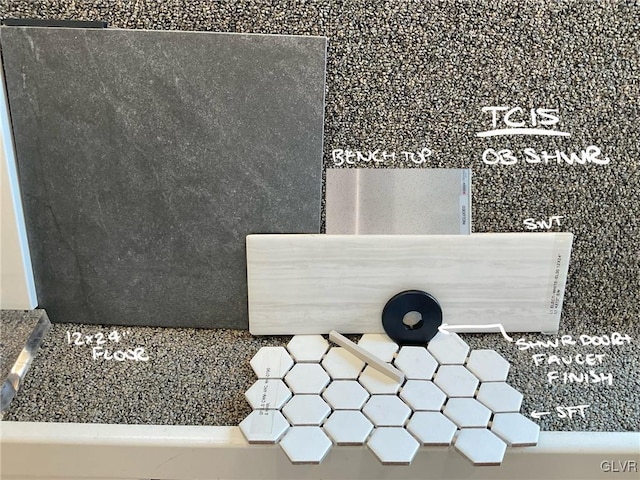 room details with tasteful backsplash