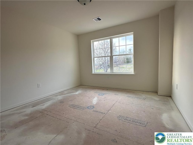 79 Tumble Creek Rd Unit 15, Williams Twp, PA 18042 - unfurnished room with baseboards