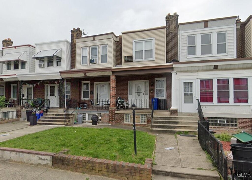 7127 Montague St, Philadelphia, PA 19135 - photo 1