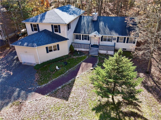 view of front of house featuring a garage