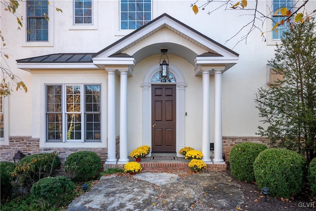 view of property entrance