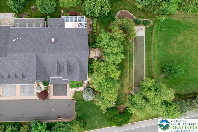 1908 Carriage Knoll Dr, Bethlehem City, PA 18015 - photo 34