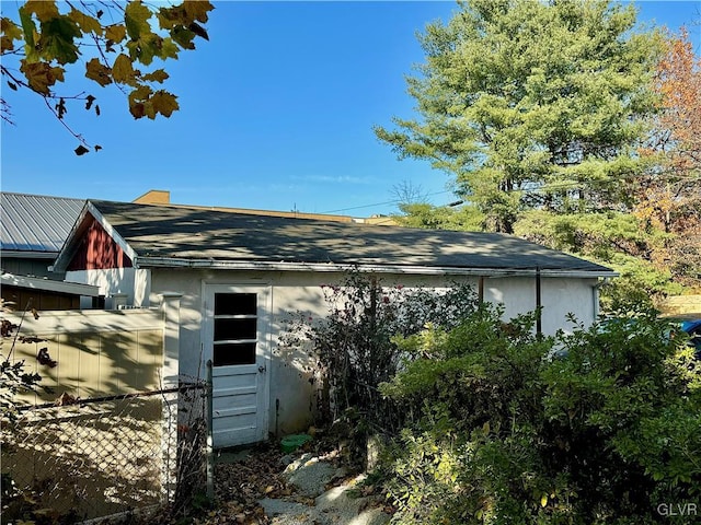 view of side of home