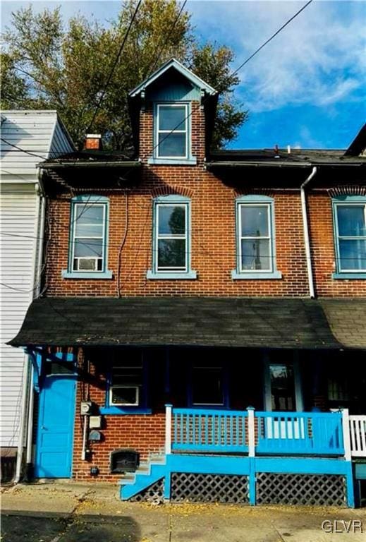 exterior space with a porch