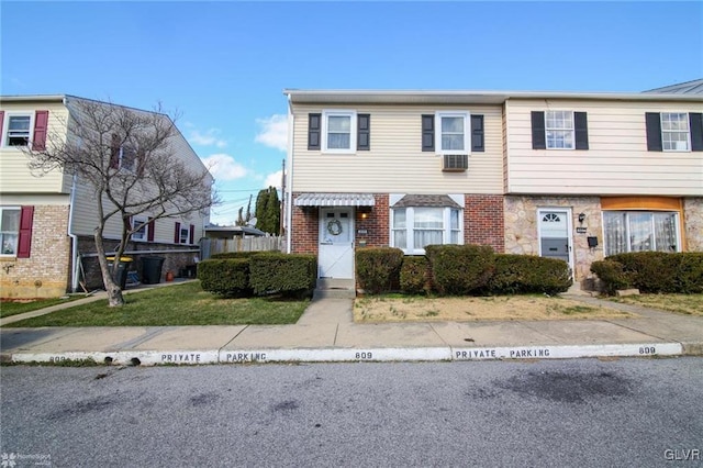 809 Fernhill Ln, Whitehall Twp PA, 18052, 2 bedrooms, 1.5 baths house for sale