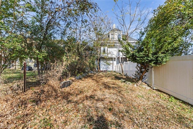 824 Wolf Ave, Easton, PA 18042 - view of fenced yard