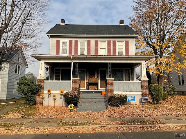 view of front facade with covered porch