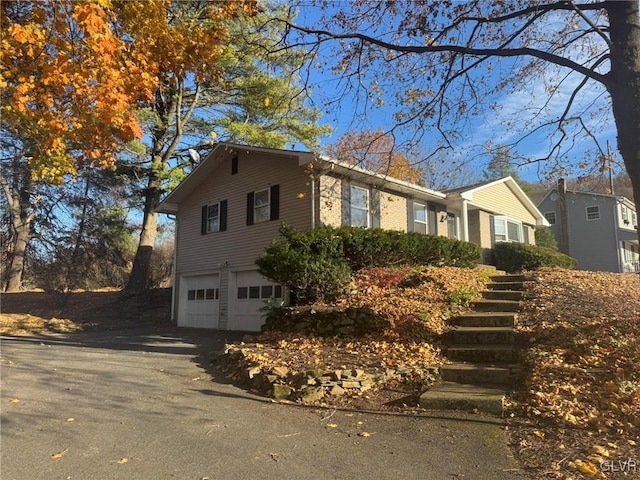 view of front of house featuring a garage