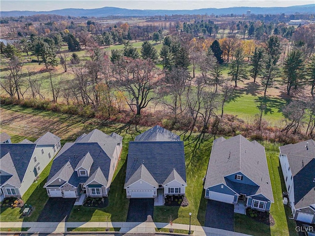 3855 Victors Way, Bethlehem Twp, PA 18045 - aerial view with a mountain view
