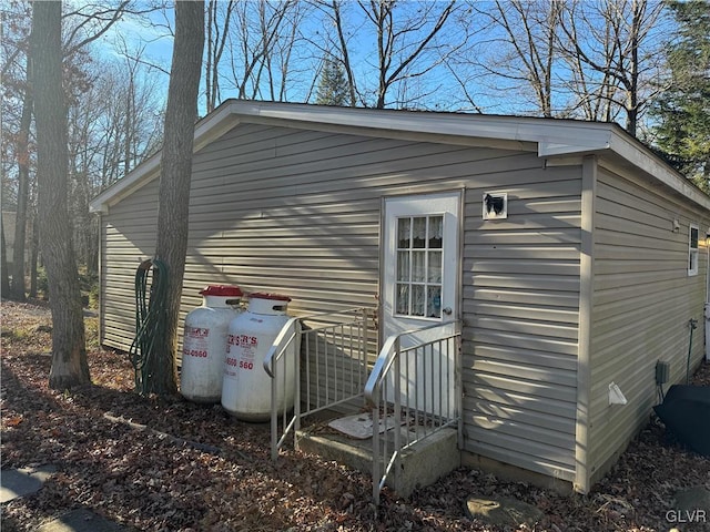 view of outdoor structure