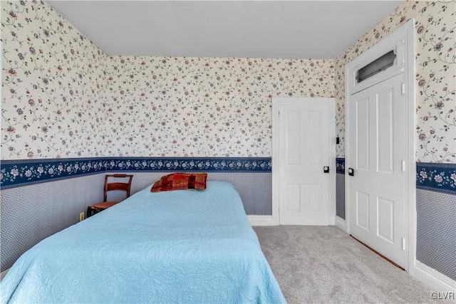 bedroom featuring carpet flooring