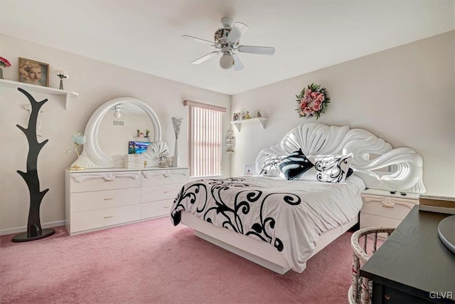 bedroom with carpet flooring and ceiling fan