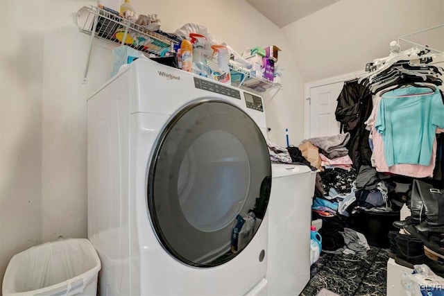 laundry room featuring washer / clothes dryer