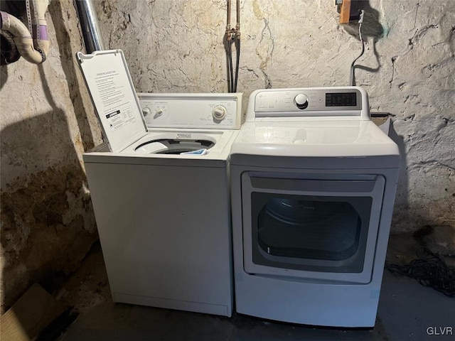 laundry area featuring washer and dryer