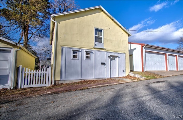 812 Lehigh St, Jim Thorpe Borough, PA 18229 - exterior space