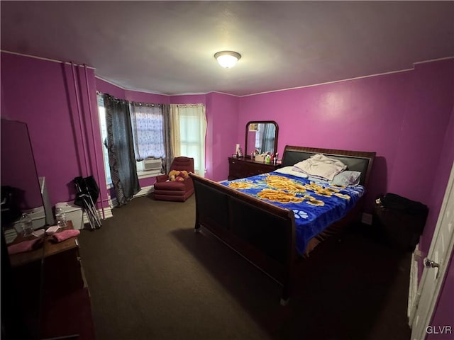 bedroom with carpet