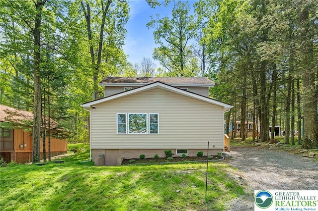 410 Sunset Forest Dr, Pike, PA 18428 - view of property exterior with a lawn