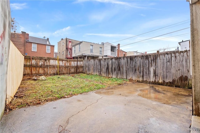 view of yard with a patio