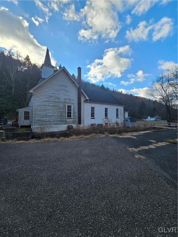 view of side of home