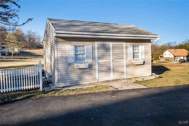 view of property exterior