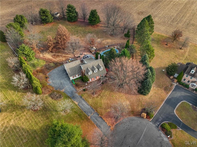 birds eye view of property featuring a rural view