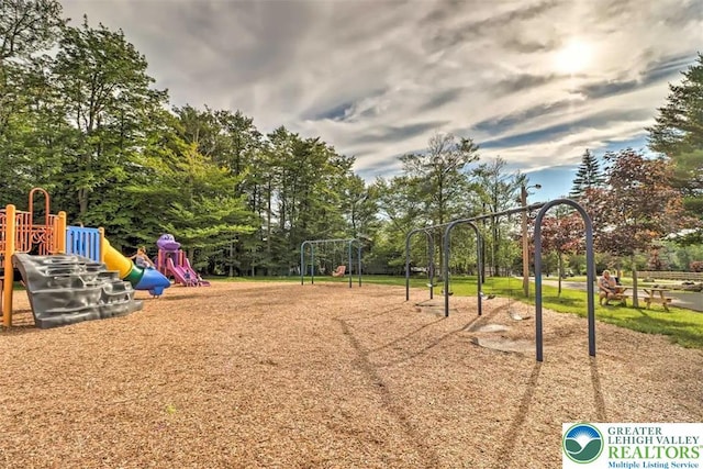 9860 Deerwood Dr, Coolbaugh Twp, PA 18466 - community playground featuring view of scattered trees