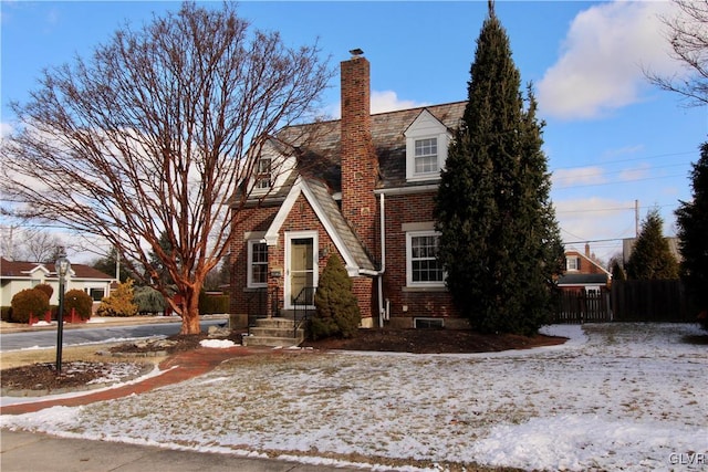 view of cape cod-style house