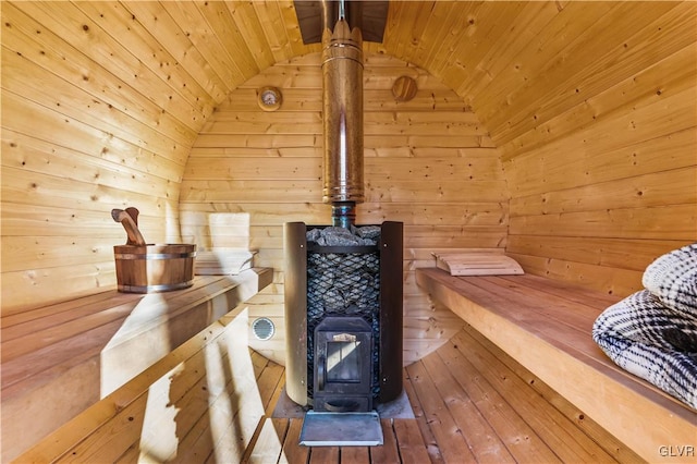 view of sauna / steam room