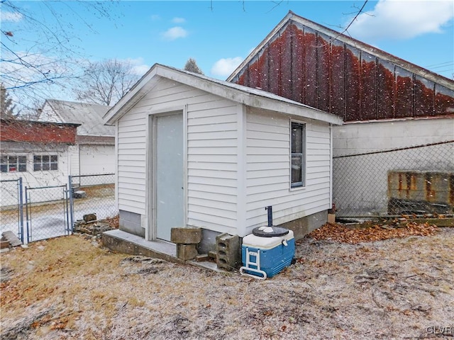 view of outbuilding