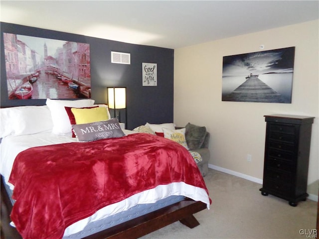 view of carpeted bedroom