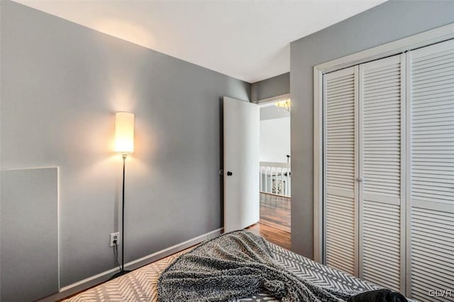 bedroom featuring a closet