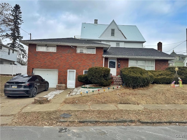 view of front facade with a garage