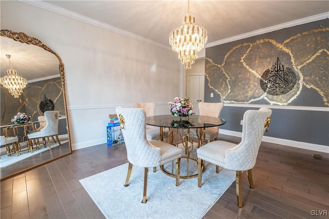 dining area featuring dark hardwood / wood-style floors, a chandelier, and ornamental molding