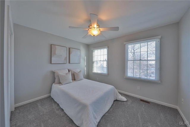 bedroom featuring carpet and ceiling fan