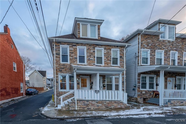 view of front of property with covered porch