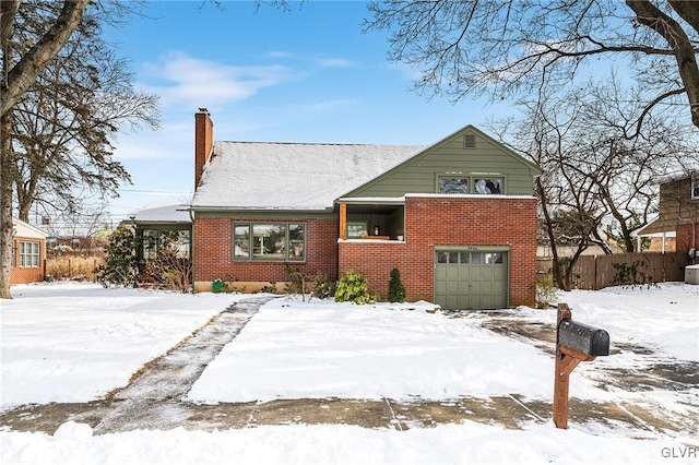 view of front of house featuring a garage