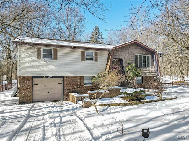 view of front facade with a garage