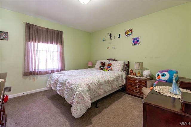 view of carpeted bedroom