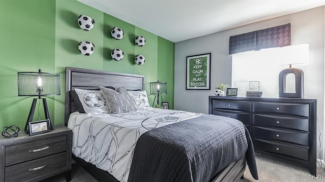 bedroom featuring carpet floors