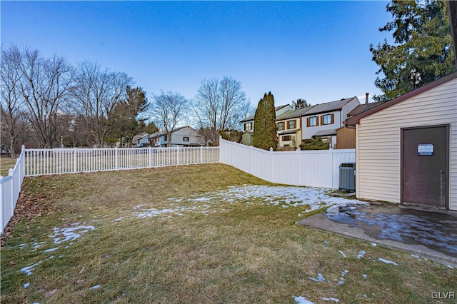 view of yard with central AC