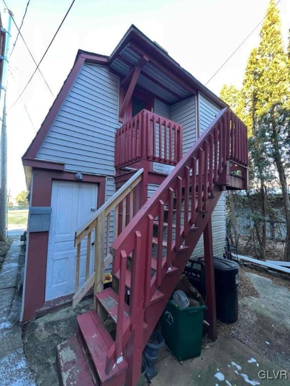 view of rear view of house