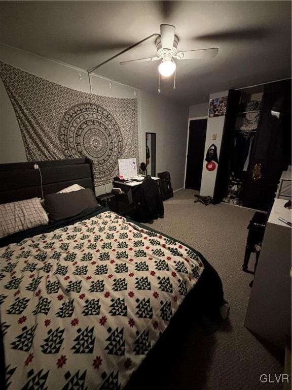 bedroom featuring carpet flooring and ceiling fan