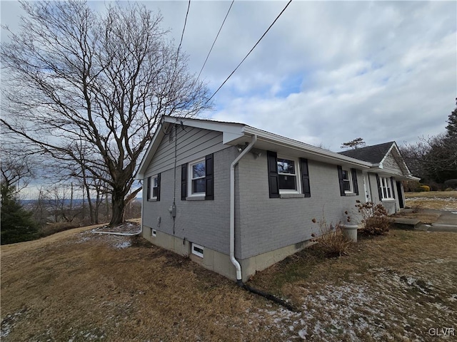 view of property exterior