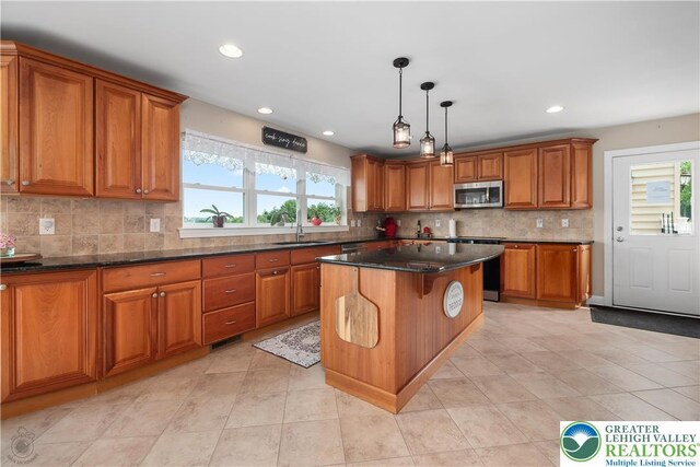 694 Ridge Rd, Pa, PA 18969 - photo 18