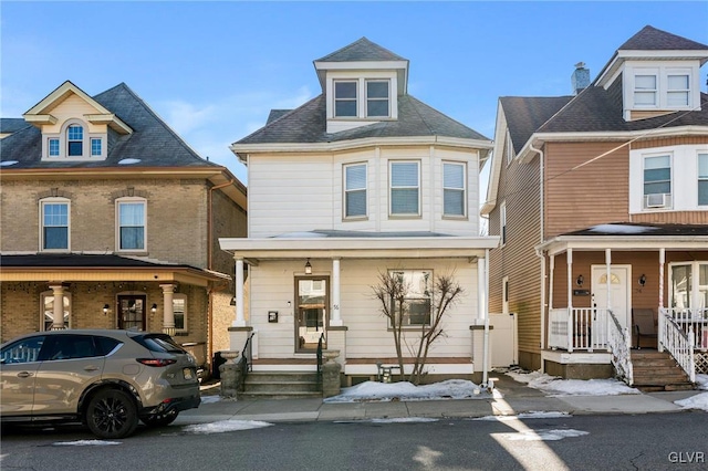 view of front of house with covered porch