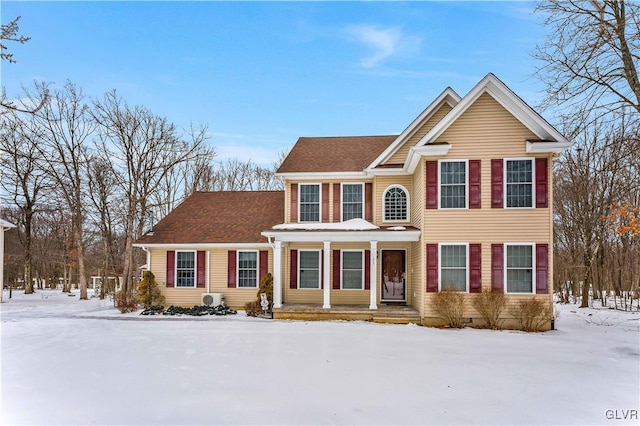 traditional-style home with crawl space